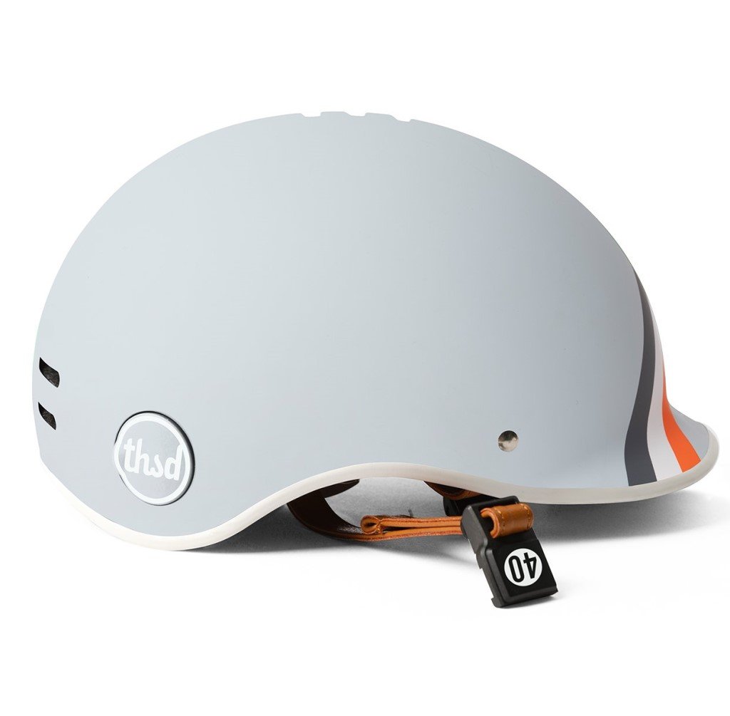 Capacete com listras GT cinza da coleção Thousand Heritage